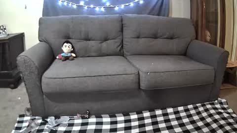 Snapshot of alice_leray chatting on December 16, 5:17 am alice_leray online show from December 16, 5:17 am