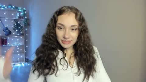 Alice online show from December 14, 12:10 pm