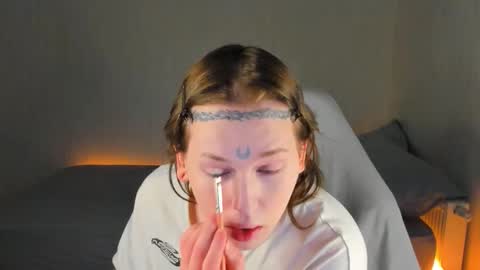  Alice  online show from February 8, 11:35 am