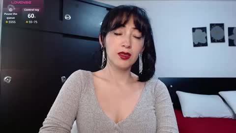 Snapshot of alice_mossa10 chatting on February 19, 9:44 pm alice mossa online show from February 19, 9:44 pm