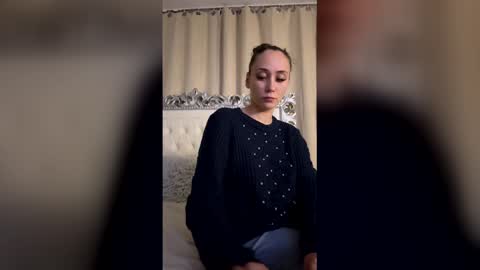 AliceMunro online show from March 26, 9:20 pm