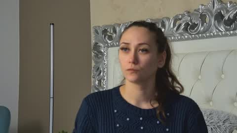 AliceMunro online show from April 4, 7:33 pm