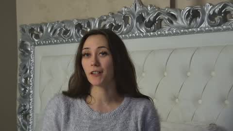 AliceMunro online show from April 10, 8:35 pm