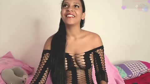 Snapshot of alice_parkerx chatting on May 15, 10:55 am alice_parkerx online show from May 15, 10:55 am
