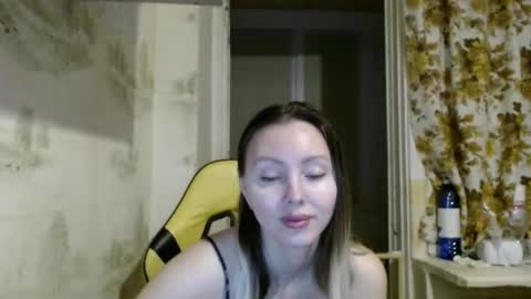 Alice smiles online show from February 21, 12:33 am