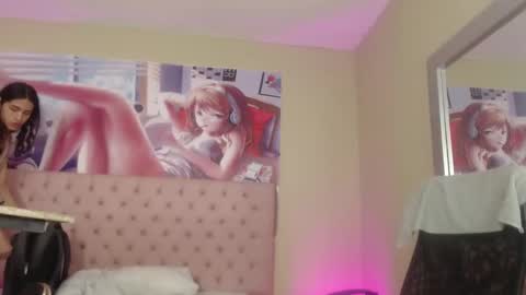 Snapshot of alice_sofia chatting on February 14, 1:40 pm Sofia online show from February 14, 1:40 pm