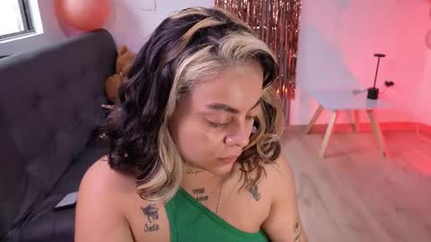 Alice online show from January 15, 12:21 pm