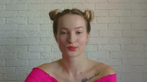 Snapshot of alice_sweet_01 chatting on September 26, 10:30 am Alice online show from September 26, 10:30 am