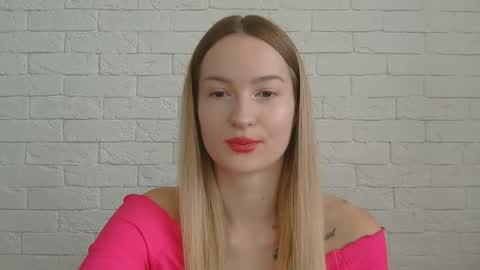 Snapshot of alice_sweet_01 chatting on October 13, 1:22 pm Alice online show from October 13, 1:22 pm