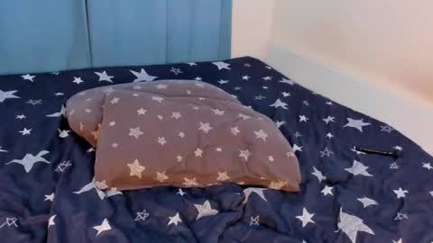 Alice online show from December 21, 12:06 pm