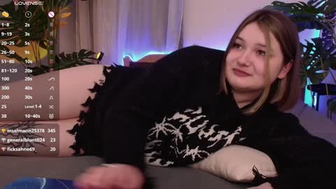Snapshot of alice_walters chatting on January 29, 10:53 pm Alice online show from January 29, 10:53 pm