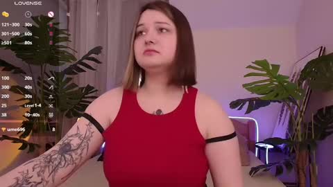 Snapshot of alice_walters chatting on March 7, 4:00 pm Alice online show from March 7, 4:00 pm