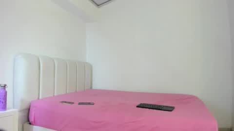 Snapshot of alice_williiams chatting on March 2, 2:57 pm alice williiams online show from March 2, 2:57 pm