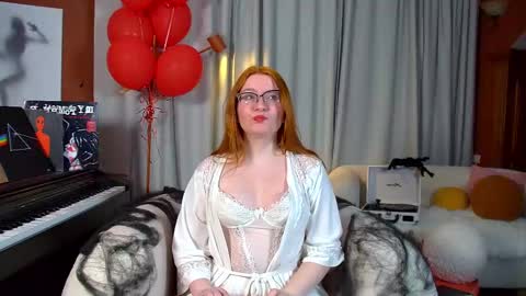 Alice online show from October 24, 6:48 pm