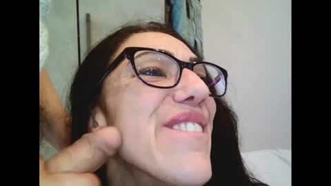 Snapshot of aliceanddave chatting on March 4, 7:54 pm aliceanddave online show from March 4, 7:54 pm