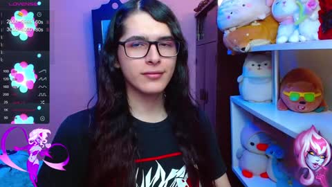 Snapshot of alicebathory_ chatting on January 29, 11:14 pm Alice Bathory online show from January 29, 11:14 pm