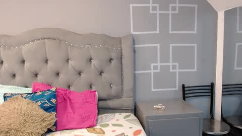 aliceblack7 online show from October 2, 11:50 am