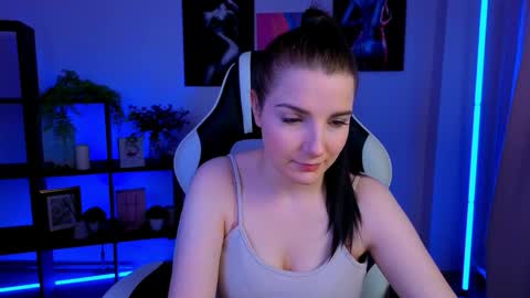 alicechanell online show from March 31, 3:19 am