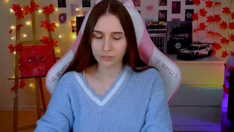 alicecharmy online show from November 27, 8:05 am