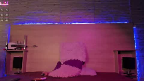 Alice  online show from February 15, 10:11 am