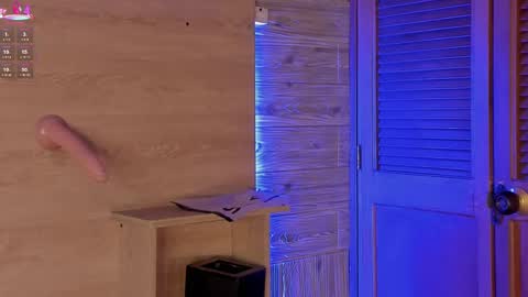 Alice  online show from February 17, 6:26 pm