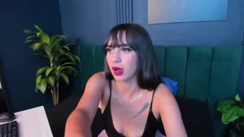 Alice online show from April 18, 11:47 am