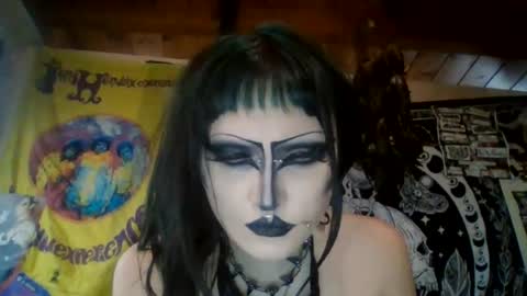 Snapshot of alicectomyy chatting on June 11, 6:06 pm alicectomyy online show from June 11, 6:06 pm