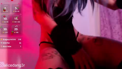 Alice  online show from December 27, 9:06 am