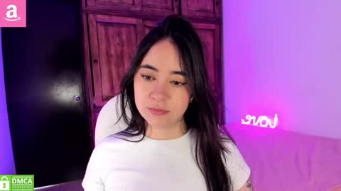 Aliceee  ..   97YP9VWGZHrefnav wishlist lists 1 online show from February 22, 5:11 pm