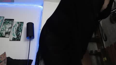 alicee_logan_ online show from September 12, 4:29 pm