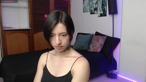 alicee_logan_ online show from September 14, 2:22 am