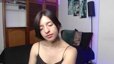 alicee_logan_ online show from September 28, 2:17 am