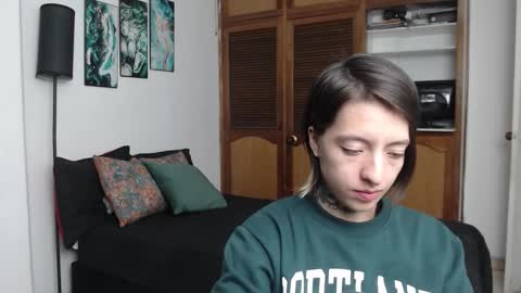alicee_logan_ online show from February 2, 2:32 am