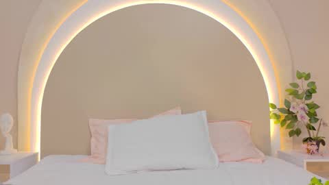 alice online show from October 17, 5:04 pm