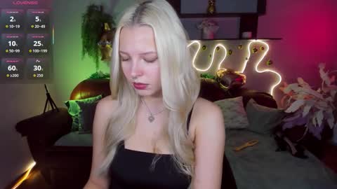 Alice online show from December 23, 10:24 am