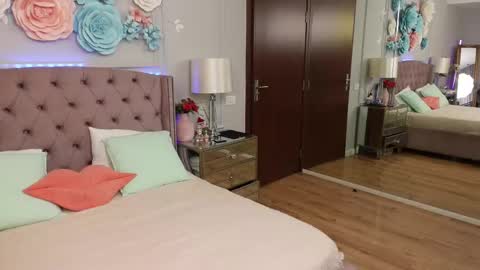 AliceHadley online show from February 4, 2:17 am