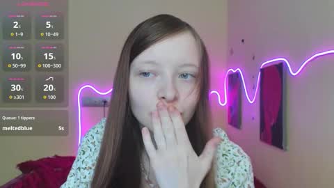 Alie online show from September 27, 1:54 am