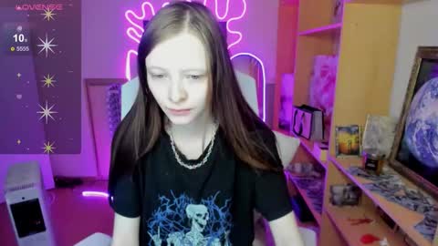 Alie online show from November 23, 3:06 am