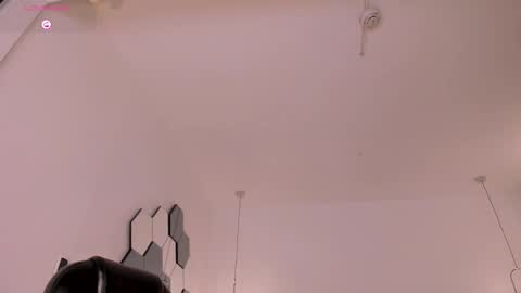 Snapshot of aliceharperx chatting on March 9, 10:19 am Alice online show from March 9, 10:19 am