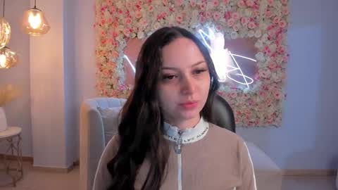 Snapshot of aliceharperx chatting on September 20, 11:22 am Alice online show from September 20, 11:22 am