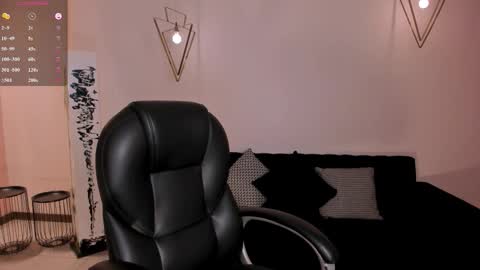 Snapshot of aliceharperx chatting on September 23, 7:39 pm Alice online show from September 23, 7:39 pm