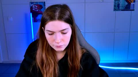 Alice online show from October 31, 5:08 am