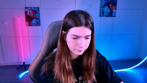 Alice online show from November 14, 5:17 am