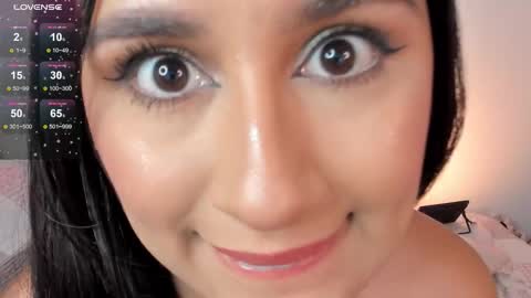 Snapshot of alicejhons chatting on September 27, 2:38 am vanessa online show from September 27, 2:38 am