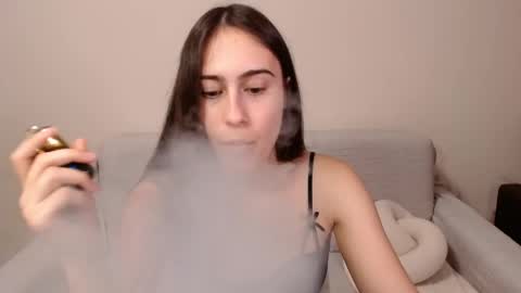 alicekollt online show from January 3, 3:05 am