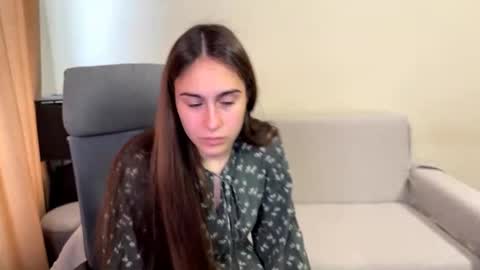 alicekollt online show from October 19, 12:17 pm