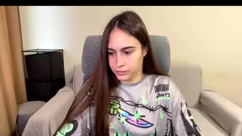 alicekollt online show from December 4, 11:52 am