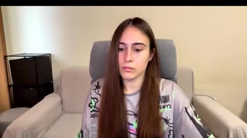 alicekollt online show from December 5, 10:57 am