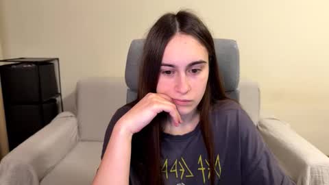 alicekollt online show from March 29, 7:36 pm