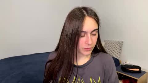 alicekollt online show from May 21, 7:32 pm